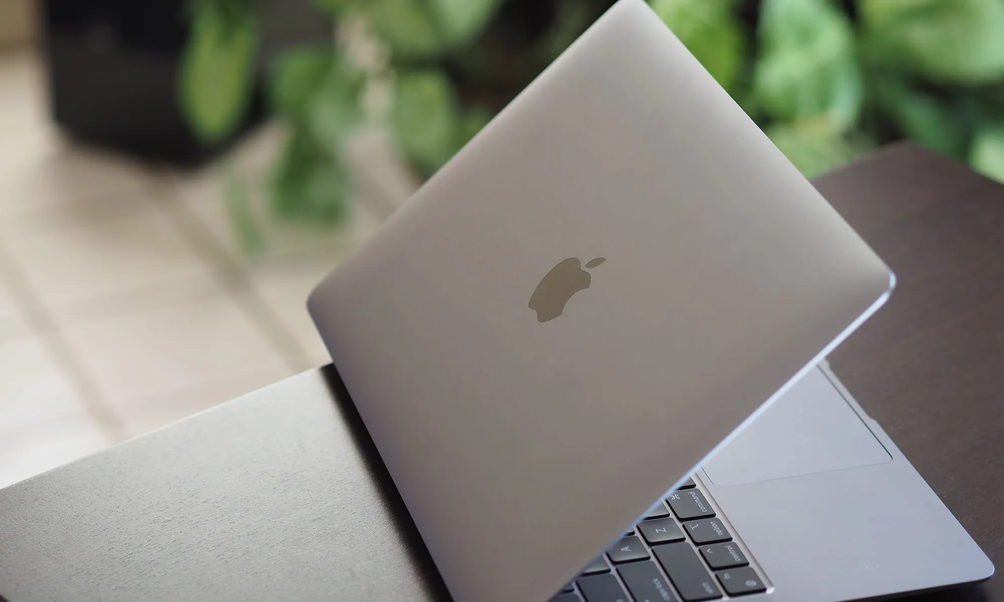 Apple Plans Revolutionary Budget Hardware Line for 2026 Including Low-Cost MacBook and AI-Ready iPhone