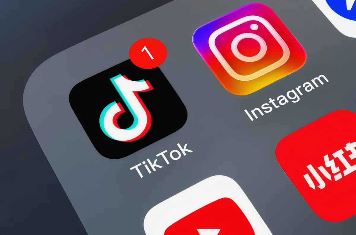 tiktok-icon-badged-GettyImages-2246518404